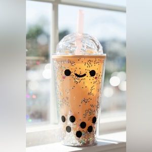 Smoko tumblr & strawberry mochi 🍓🧋